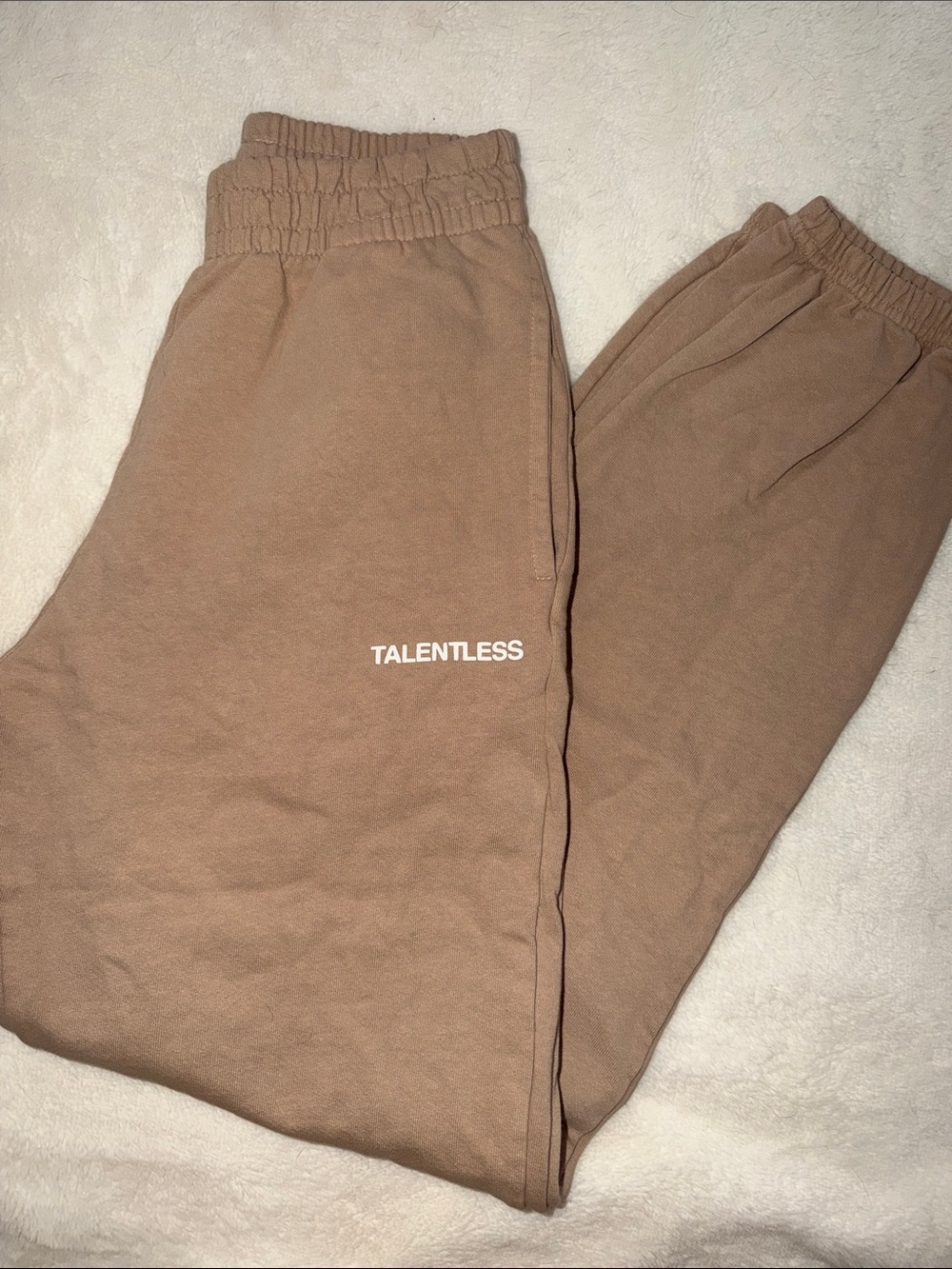 TALENTLESS Joggers cream /caramel Size S